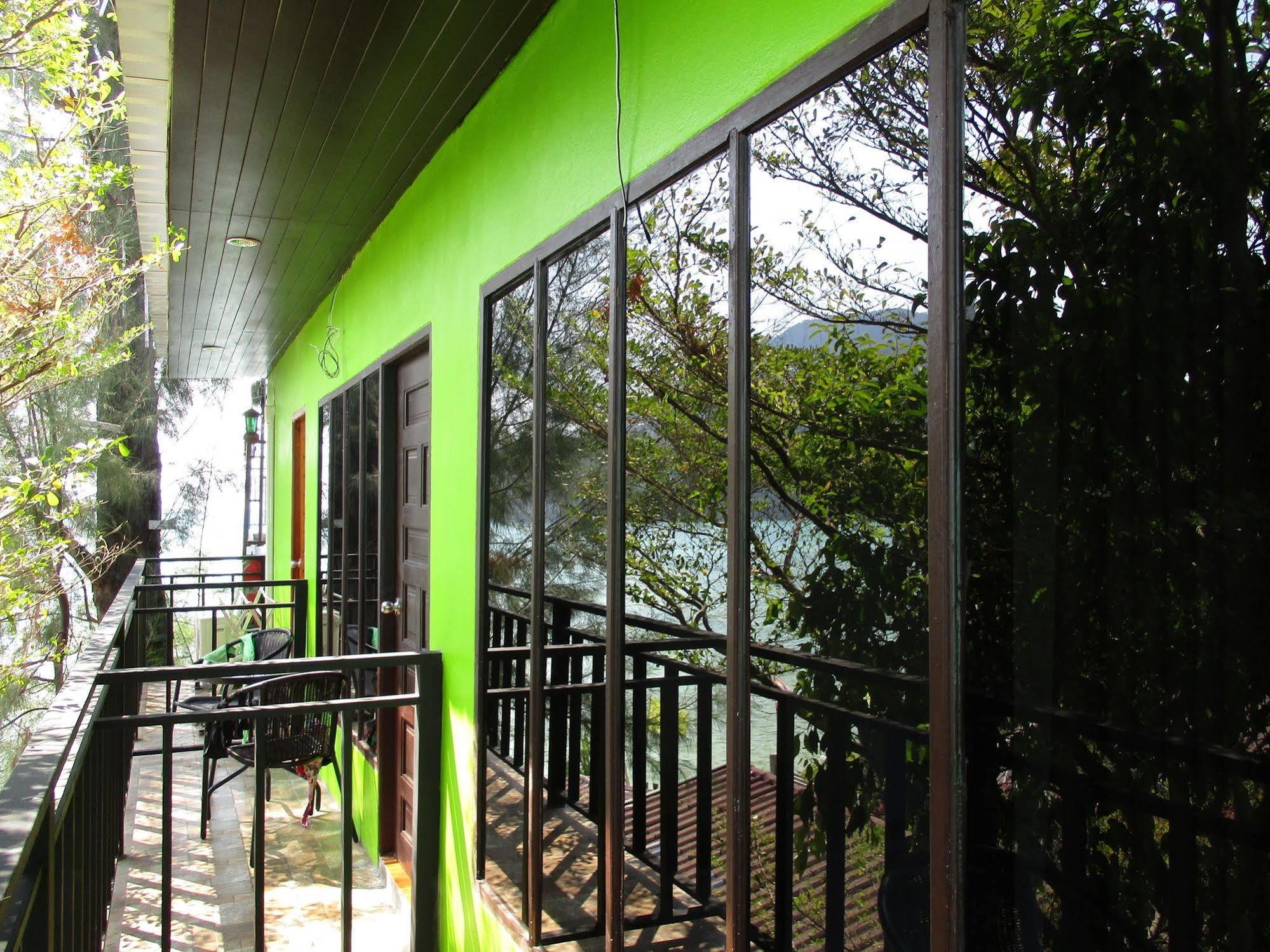 Phi Phi Green House Exteriör bild